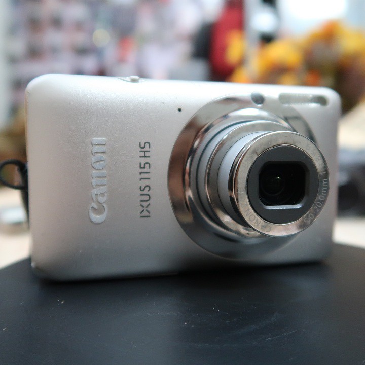 Máy ảnh Canon IXUS 115 HS quay, chụp tốt