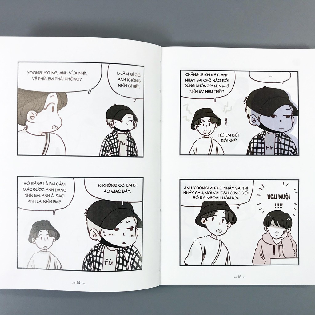 Sách - BTS Comic 2 (Kèm Bookmark, Sticker, postcard) | BigBuy360 - bigbuy360.vn