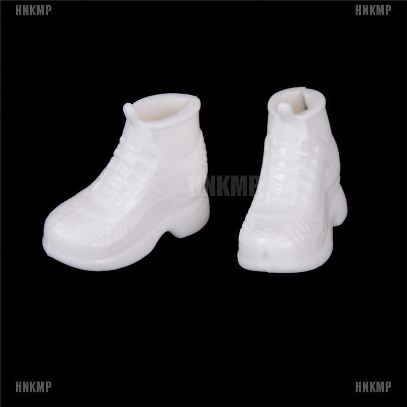 Bộ 10 đôi giày thể thao màu trắng HNKMP cho búp bê tiện lợi