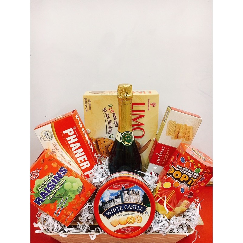 Giỏ quà tết 2021