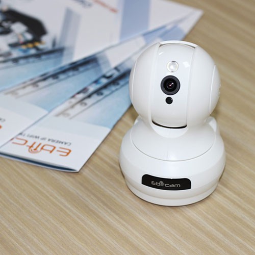 Camera EbitCam E3 IP Wifi HD 4MP thu âm 360 độ, IR 10m