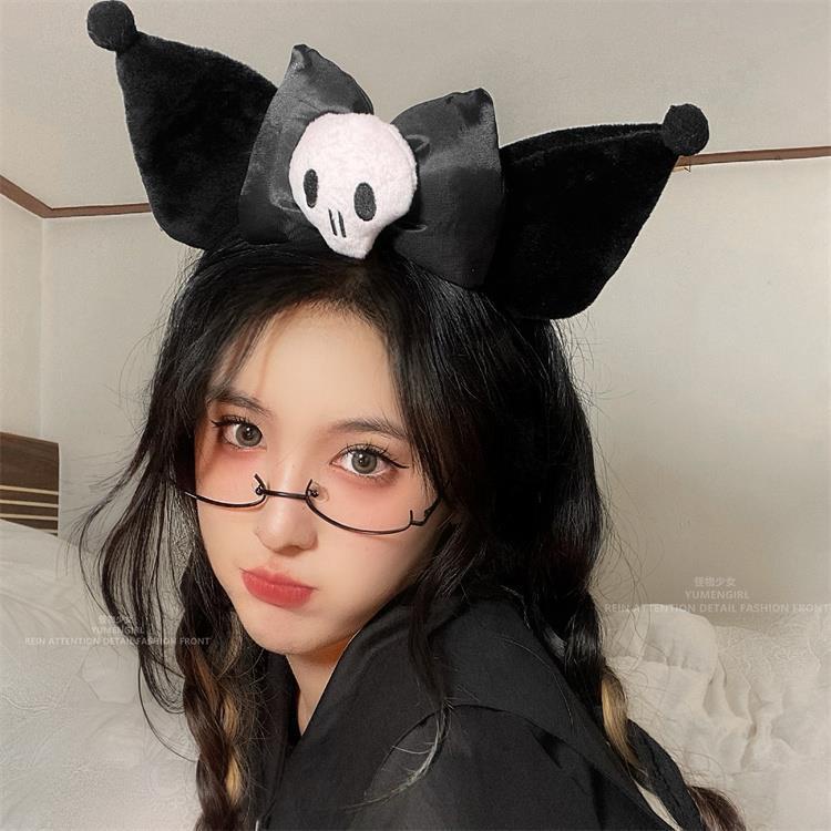 Băng Đô Nơ Lông Nhung Kuromi Làm Phụ Kiện Chụp Ảnh Halloween Dễ Phối Đồ