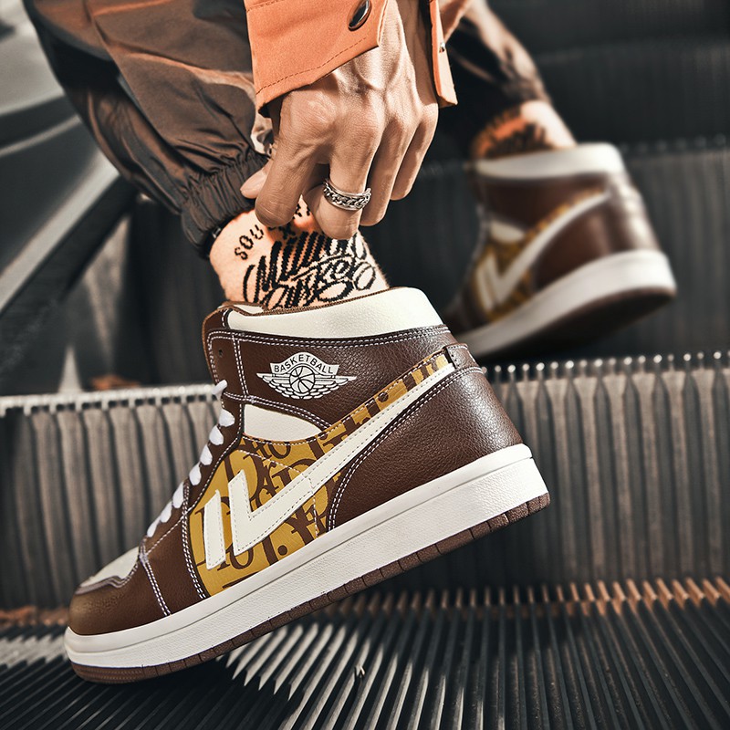 Giày Thể Thao Cổ Cao Chất Liệu Da Size 35-47 Thời Trang Cho Nam | BigBuy360 - bigbuy360.vn