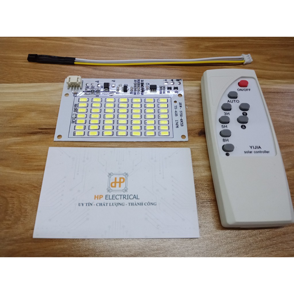 Đèn pha led năng lượng mặt trời 25w 88/52mm kèm Remote và cảm biến hồng ngoại HP Electrical