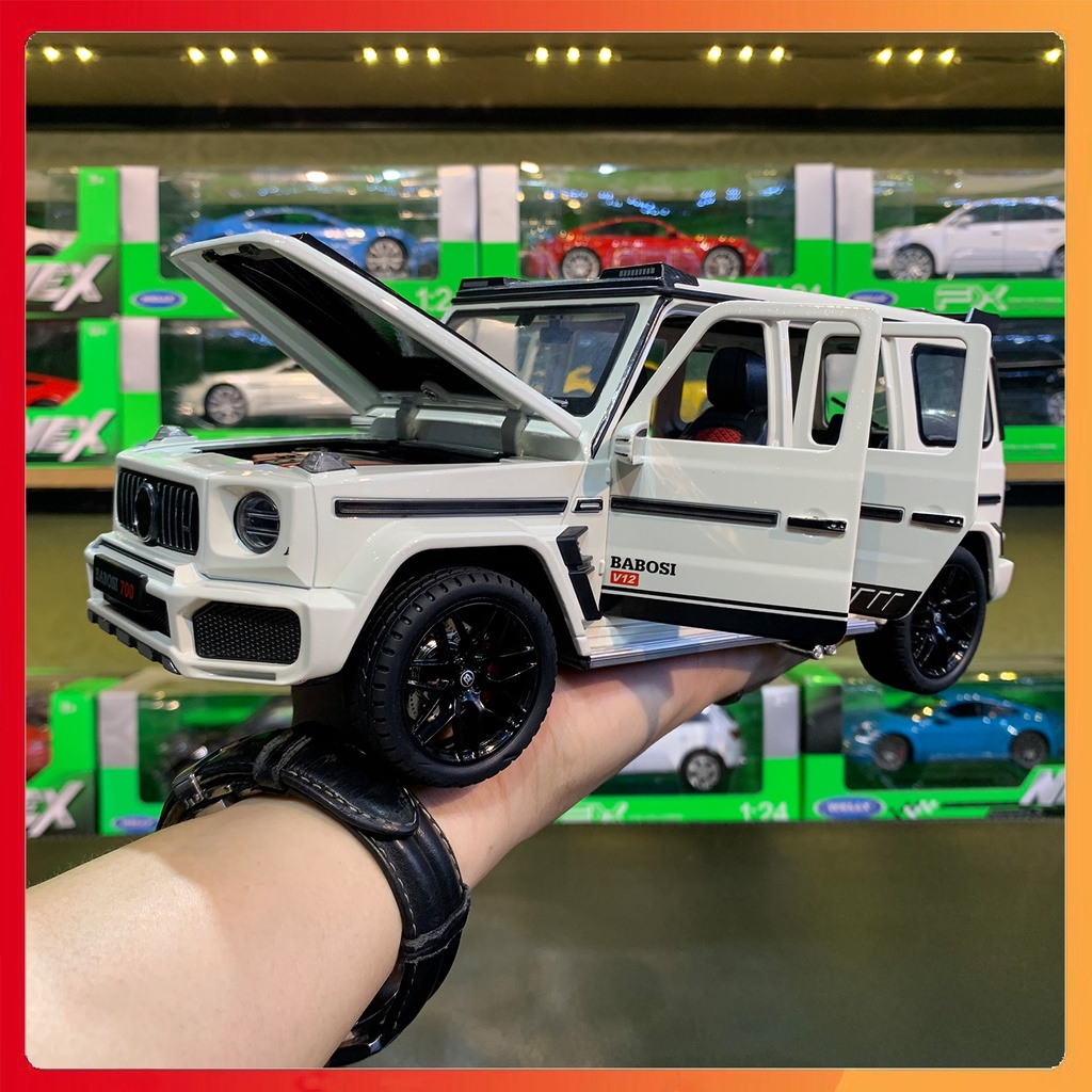 Xe mô hình Mercedes Benz G700 Brabus cao cấp tỉ lệ 1:18 hãng WEITUO