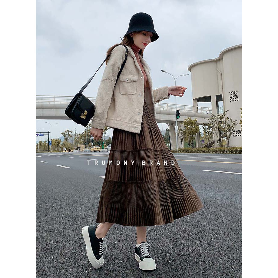 Chân váy nhung xếp ly xòe dài Vintage Quảng Châu phối 2 viền bèo, cạp cao, lưng thun, dài qua gối - Trumomy | BigBuy360 - bigbuy360.vn