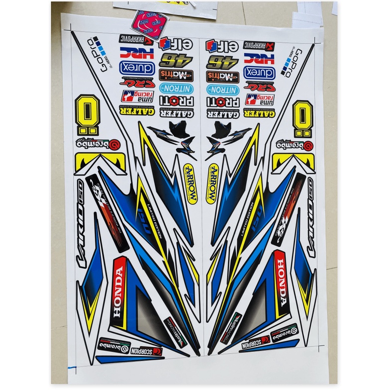 ( Quí khách vui lòng mang ra tiệm cho thợ dán ) Tem vario 150 xanh đen 25103