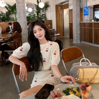 Áo len lưới thêu hình cherry Len mềm mỏng nhẹ Freesize