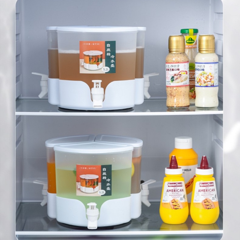 Bình nước 3 ngăn đế xoay 360 độ, có nắp đậy tiện lợi, dung tích 5.2L