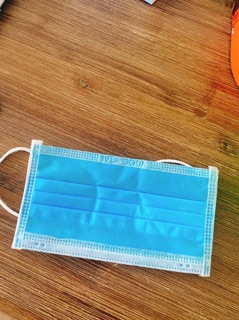 Khau trang y te 4 lop ( 1 hộp 50 cái)