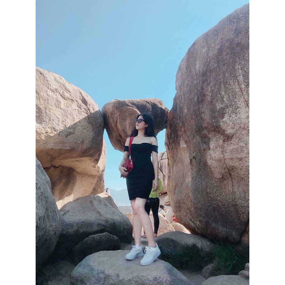 Đầm body trễ vai thiết kế quyến rũ | BigBuy360 - bigbuy360.vn