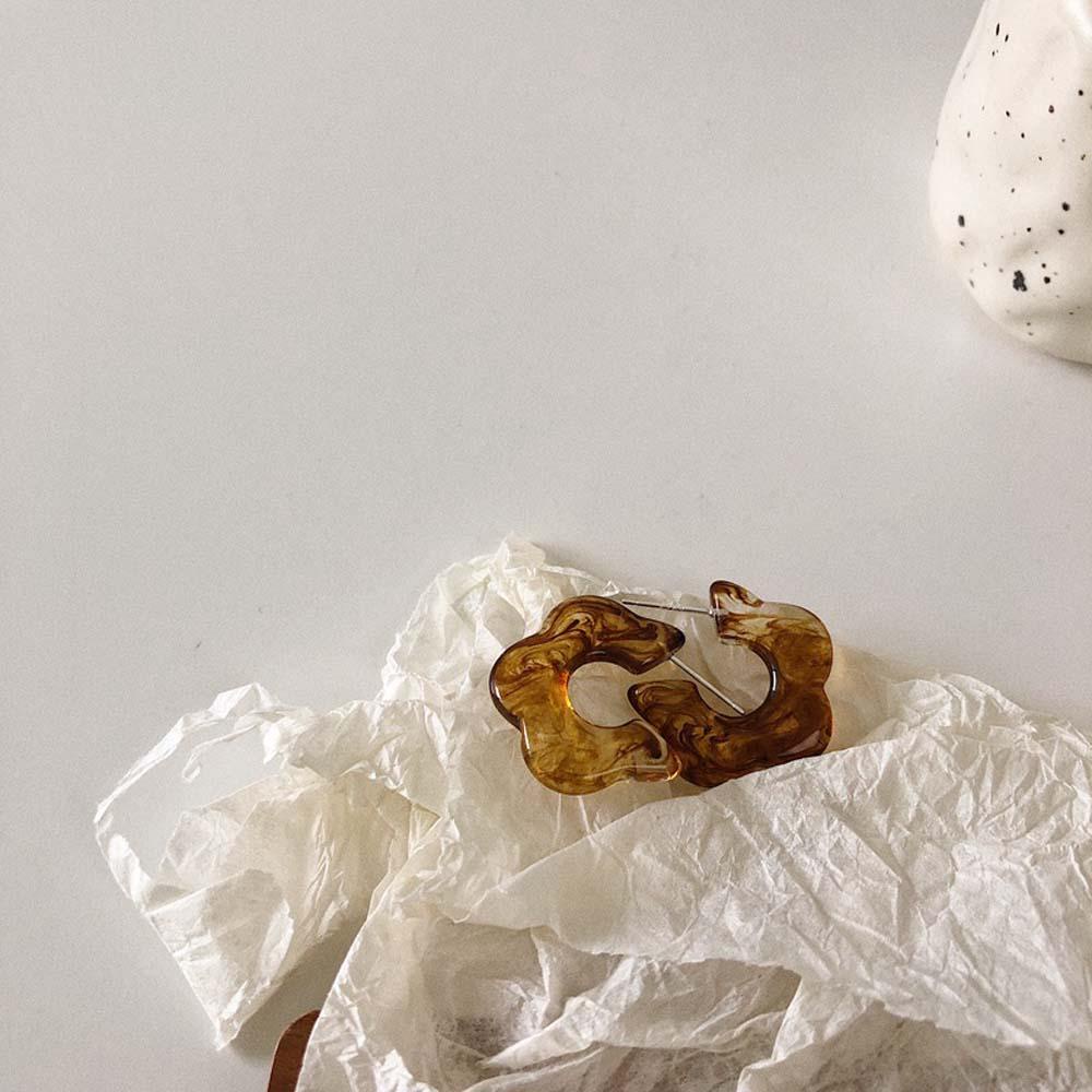 Khuyên Tai Hình Chữ C Màu Caramel Đơn Giản Thời Trang Cho Nữ