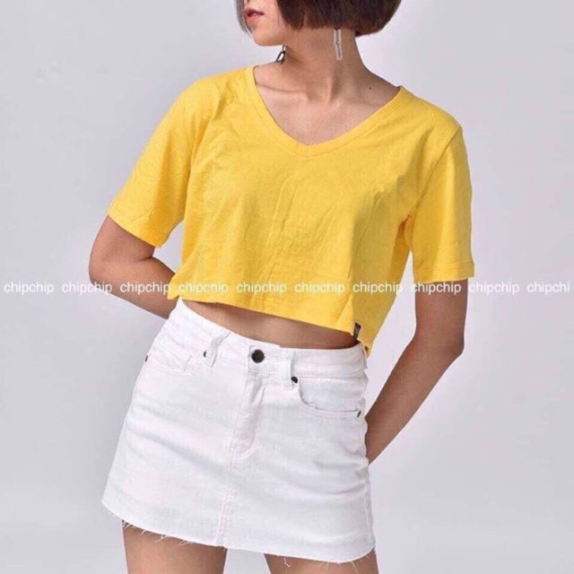 Áo croptop from rỗng cổ tim
