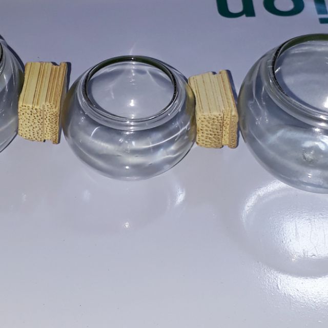 Cóng thủy tinh cho lồng mào