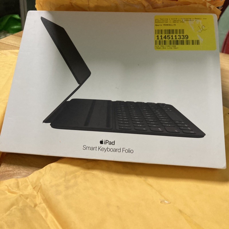 Bàn phím Apple Smart Keyboard Folio  2020 iPad Pro 12.9 new seal/ Open box