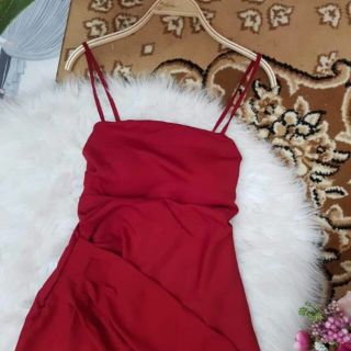 Đầm body đỏ 2 dây xếp li 4k