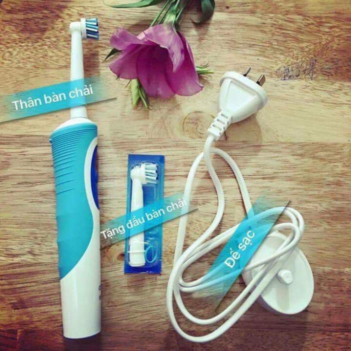 Bàn chải đánh răng điện Oral-B