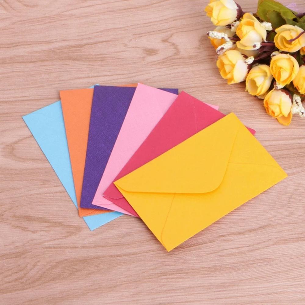 Thiệp Giấy Nhiều Màu Sắc Dùng Để Viết Lời Nhắn Trong Đám Cưới