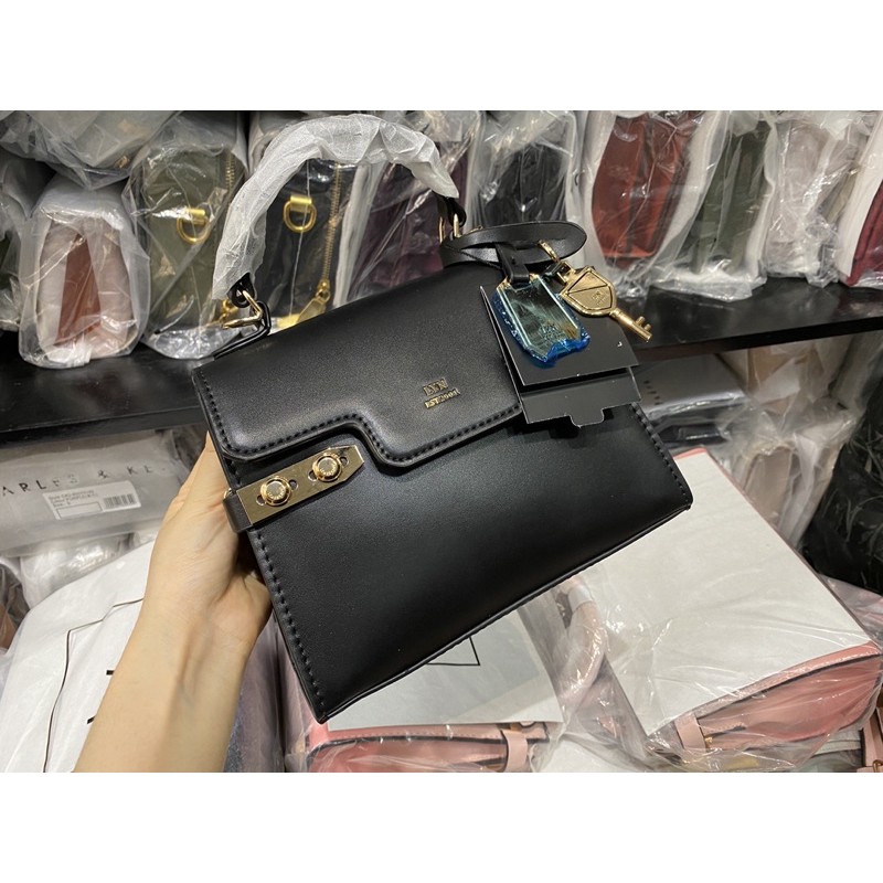 ❥ 𝐓𝐮́𝐢 𝐭𝐚𝐲 𝐜𝐚̂̀𝐦 𝐋𝐲𝐧 𝐅𝐈𝐍𝐄𝐍𝐄𝐒𝐒 màu đen