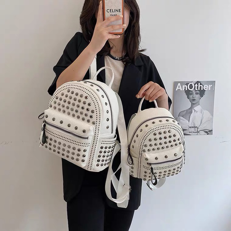 Balo đinh 2 size kiểu dáng năng động, trẻ trung đi chơi, đi học