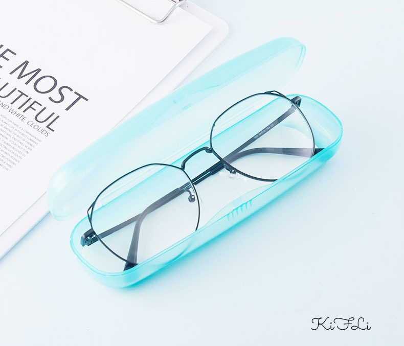 Hộp đựng kính mắt bằng nhựa trong suốt