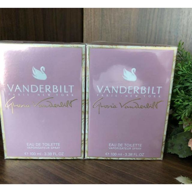 Nước hoa Vanderbilt Eau De Toilette Spray