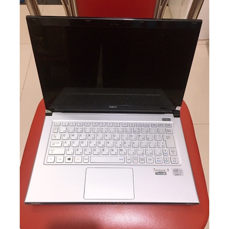 Laptop Nec VK18-i7/ RAM 4G/ SSD 128G/ 13.3 inch HD+ dòng siêu nhẹ