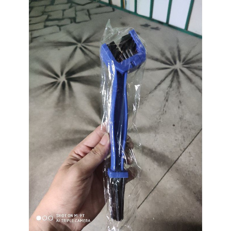 bàn chải vệ sinh sên