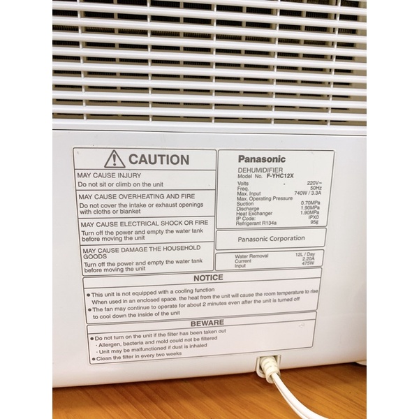 Máy hút ẩm Panasonic hàng Nhật xuất điện 220V