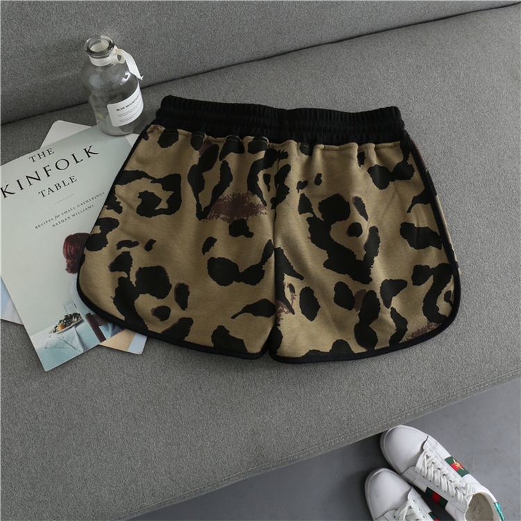 Quần short thể thao lưng cao ống rộng họa tiết da báo thời trang cho nữ