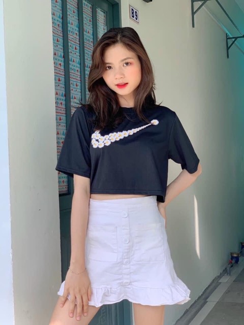 Áo Croptop Mặt Trăng Hoa Cúc Form Rộng Ảnh Thật