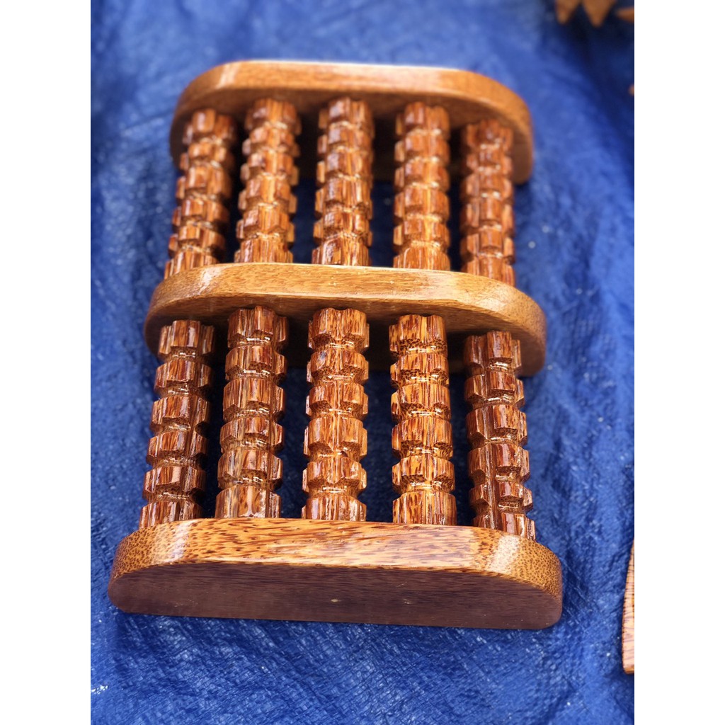 Bàn lăn chân gỗ dừa 10 con lăn - massage chân trị liệu - mỹ nghệ dừa Bến Tre- danh1985 shop
