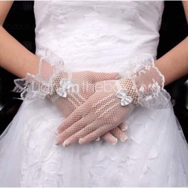 Găng tay cô dâu lưới trắng siêu đẹp giá chỉ 40k