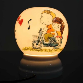 Đèn xông tinh dầu