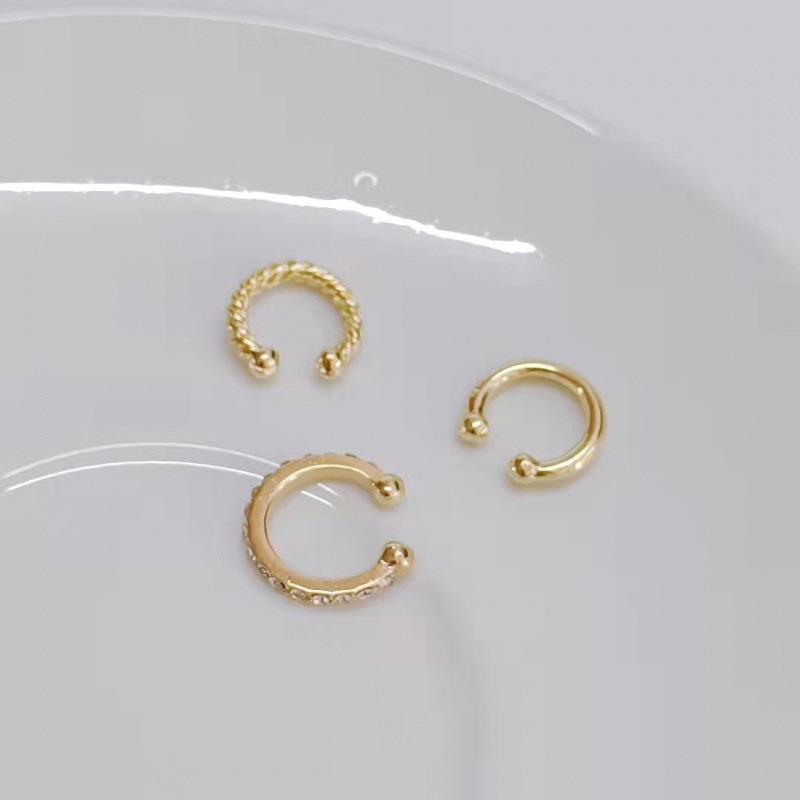 Khuyên tai dạng kẹp đơn giản phong cách Hồng Kông cổ điển