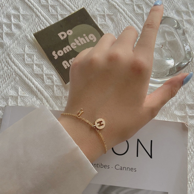 Vòng Tay Đính Đá Zircon Hình Tròn In Chữ H Kiểu Hàn Quốc Sang Trọng Thời Trang Mùa Hè Cho Nữ