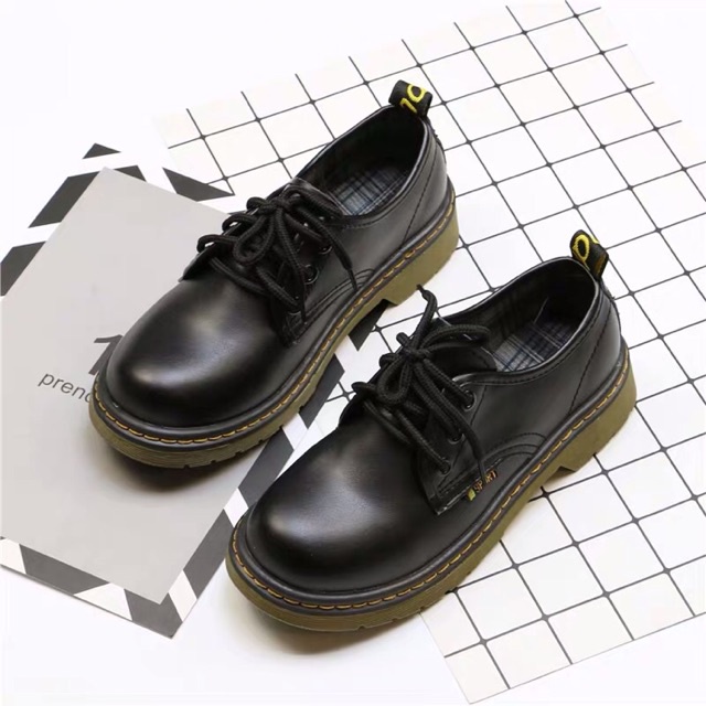 (Sẵn 39/40) Giày boots Dr Martens cổ thấp (form to lùi 1 size) 💍