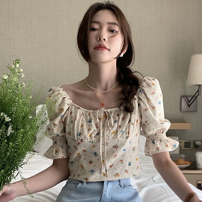 Áo Voan Cổ Vuông Tay Ngắn Họa Tiết Hoa Xinh Xắn Cho Nữ