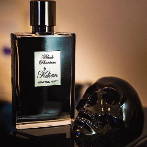 𝕊𝕦𝕟 𝔽𝕝𝕠𝕨𝕖𝕣 𝕊𝕥𝕠𝕣𝕖