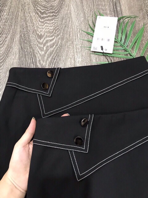 CHÂN VÁY BÚT CHÌ BODY KHUY SẮT | BigBuy360 - bigbuy360.vn