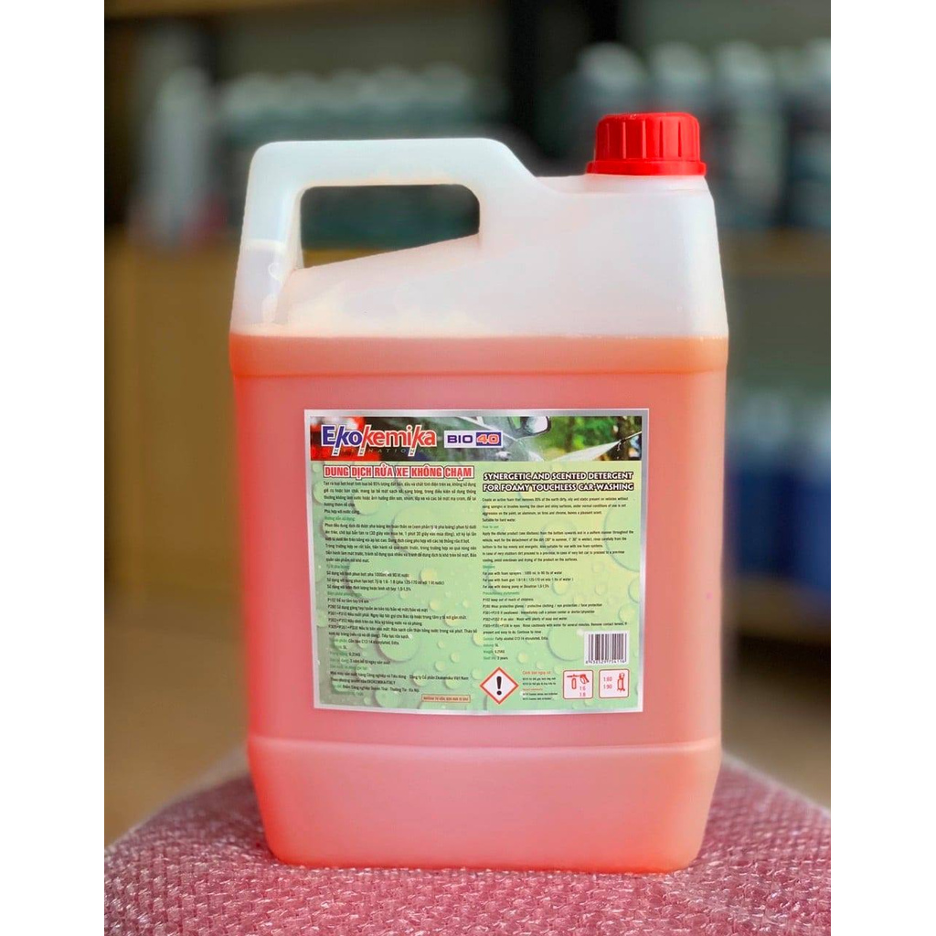 Bọt Rửa Xe Hơi Cao Cấp Không Chạm Ekokemika Bio 40 - 5L