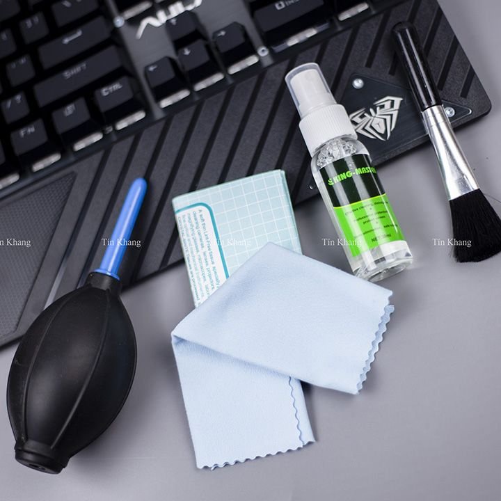 Bộ Vệ Sinh Laptop 6 Món siêu tiện dụng - Bộ chăm sóc thiết bị điện tử đa năng King master.