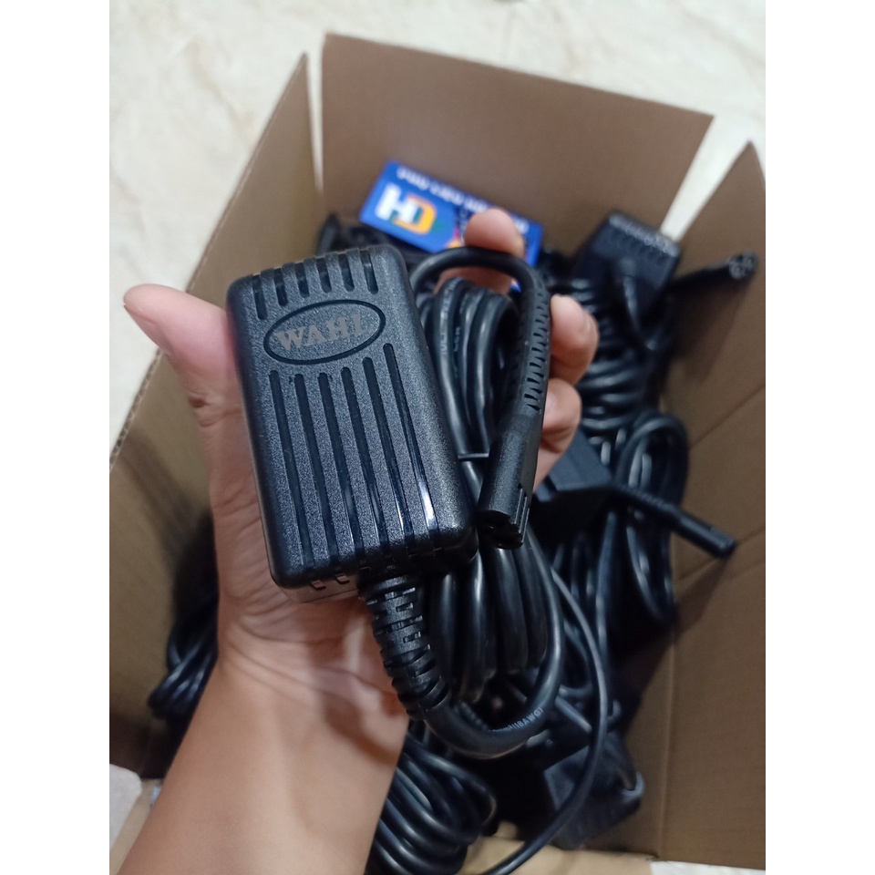 Sạc tông đơ Wahl Magic Clip chính hãng
