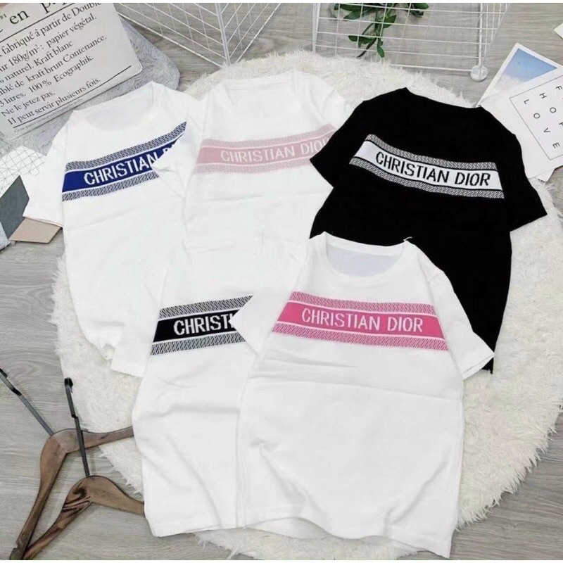 Áo cộc tay nữ cổ bẻ chất len dệt kim in chữ hàng QC