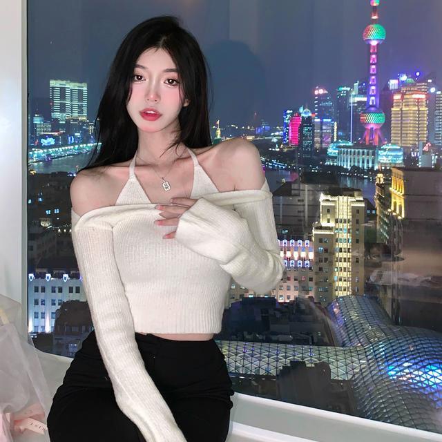 One Áo sweater Tay Dài Hở Vai Thời Trang Quyến Rũ Cho Nữ COZOK