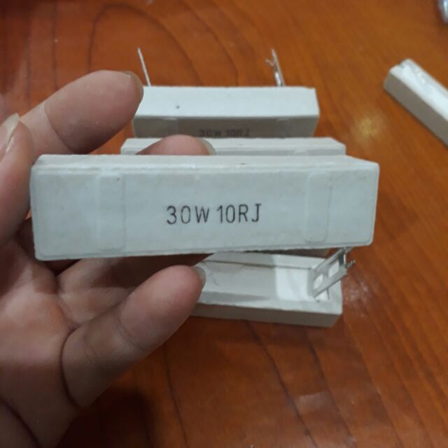 5 Trở sứ 30w to