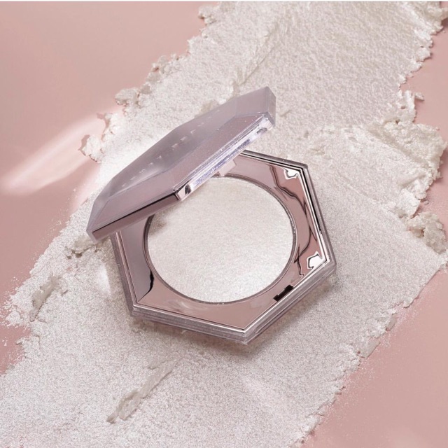 FENTY BEAUTY - Phấn Bắt Sáng Diamond Bomb/How Many Carats ?!