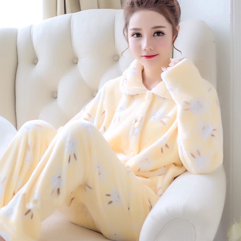 Bộ đồ ngủ vải nhung san hô dày dặn giữ ấm mùa thu đông phong cách Hàn Quốc | BigBuy360 - bigbuy360.vn