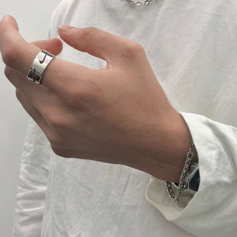 Nhẫn Đeo Tay Kiểu Dáng Đơn Giản Thời Trang Dành Cho Cả Nam Và Nữ