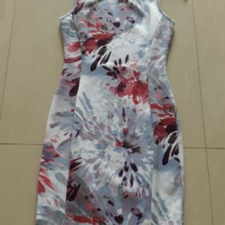 Thanh lý 01 dam CHARLOTTE RUSSE
